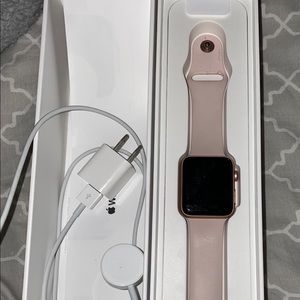 Apple series 3 watch